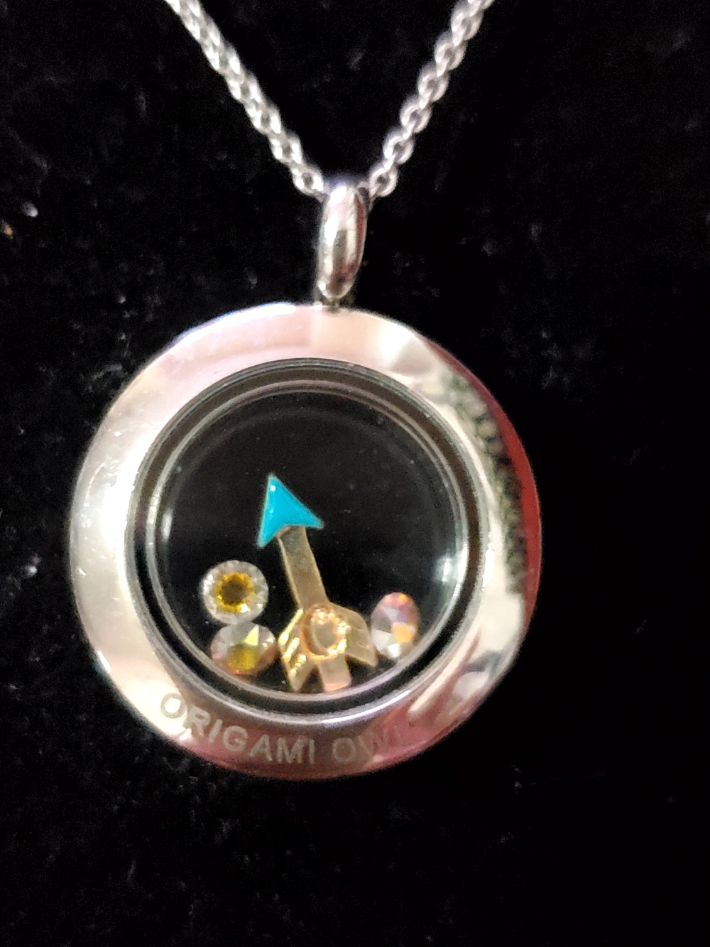 Origami Owl Silver Floating Locket Necklace - Turquoise Arrow & Crystal Charms